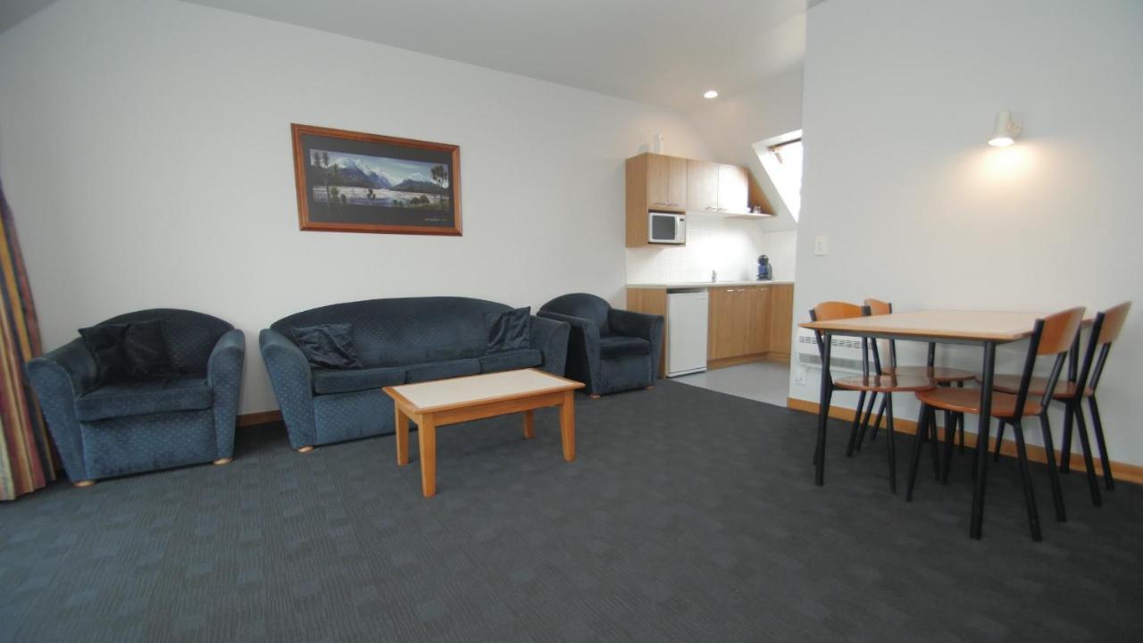 Asure Christchurch Classic Motel & Apartments Екстериор снимка