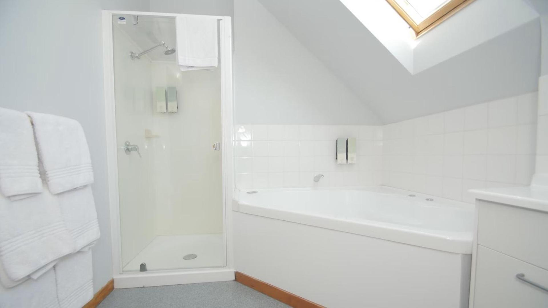 Asure Christchurch Classic Motel & Apartments Екстериор снимка