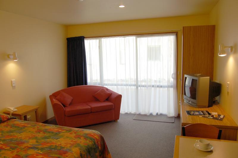 Asure Christchurch Classic Motel & Apartments Екстериор снимка