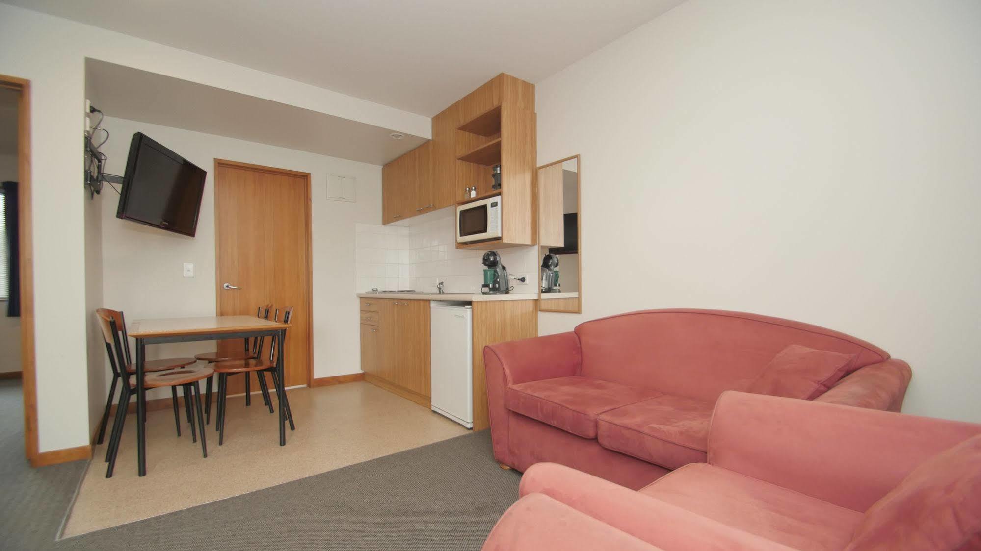 Asure Christchurch Classic Motel & Apartments Екстериор снимка